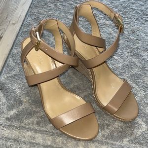 MICHAEL Michael Kors tan leather strappy wedges. Size 7.5!